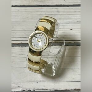 NEW BATTERY Vintage 90's Women’s‎ Bangle Watch Boca Classics Gold White Ivory